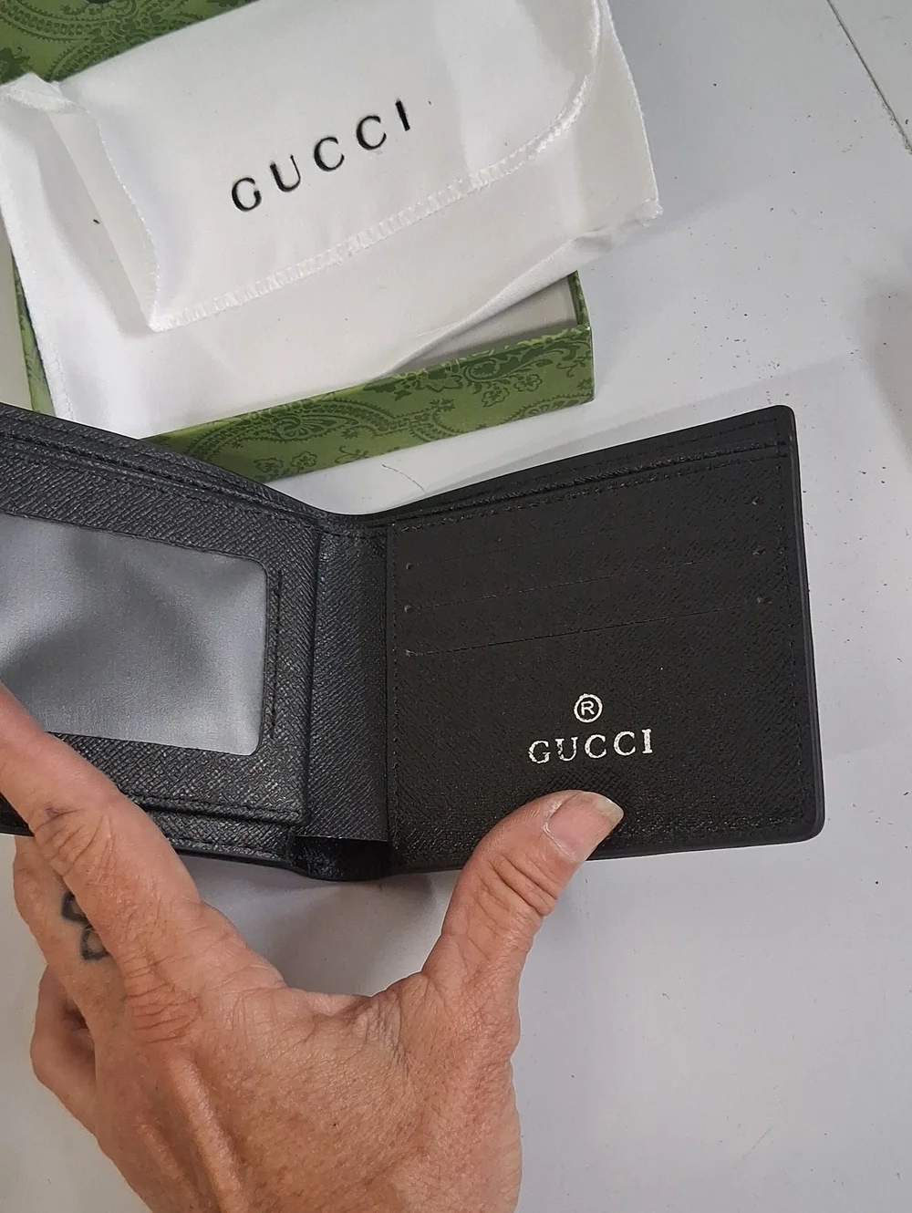 New In Box Gucci Black Wallet with Bold Tiger Motif